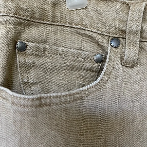 Ralph Lauren Classic Straight Leg Jeans ~ Fall & Winter Staple ~ Size 14 - Picture 4 of 7